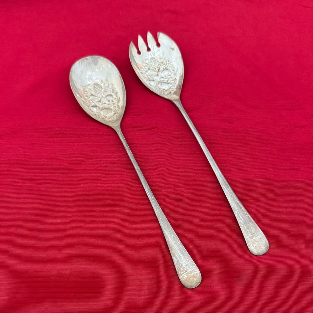 Vintage Falstaff EPNS Ornate 9” Salad serving utensil set (mlb/rmt)